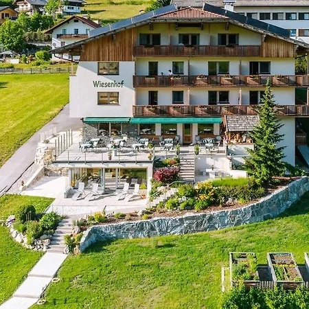 Wiesenhof, Hotel Direkt Am See