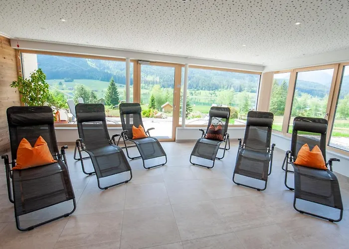 Hotel Wiesenhof, Direkt Am Weissensee