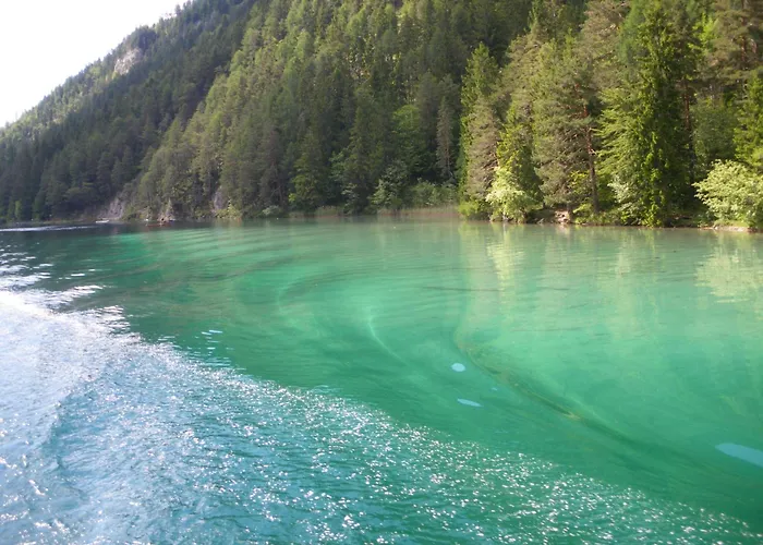 Wiesenhof, Direkt Am